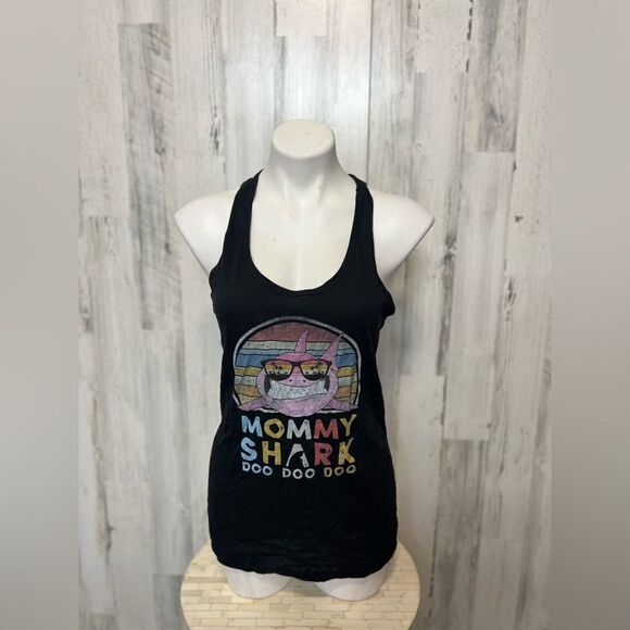 Black tank top - Picture 2 of 6